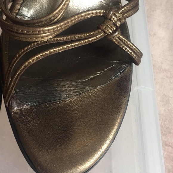 Stuart Whitman Strappy Slides - Picture 6 of 6